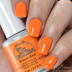 ibd Kalıcı Oje renk adı: Brazen Beat (turuncu)